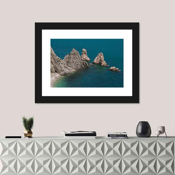 View Of The Two Sister In Italy Canvas Wall Art-1 Piece-Framed Print-20" x 16"-Tiaracle