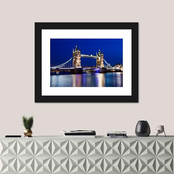 View Of Tower Bridge In London At Night Canvas Wall Art-1 Piece-Framed Print-20" x 16"-Tiaracle