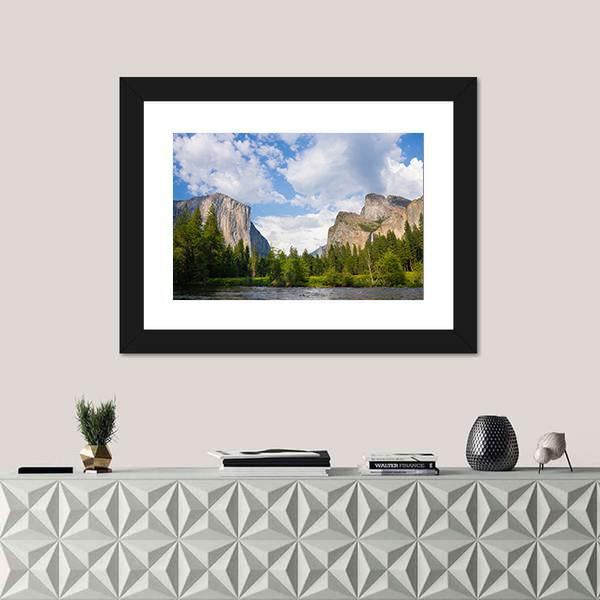 View Of Yosemite Valley Canvas Wall Art-1 Piece-Framed Print-20" x 16"-Tiaracle