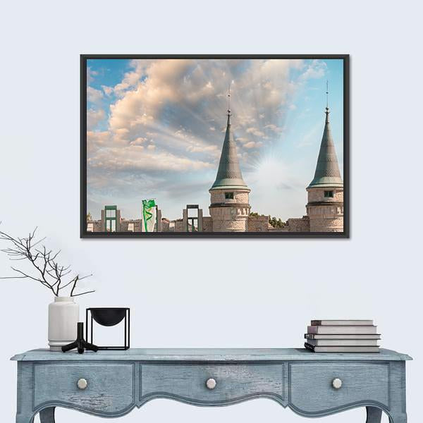 Walls Of Quebec City Canvas Wall Art-1 Piece-Floating Frame-24" x 16"-Tiaracle