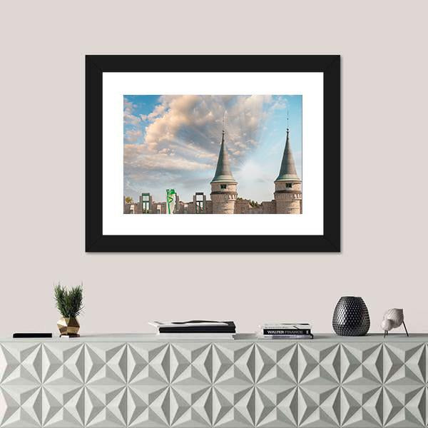 Walls Of Quebec City Canvas Wall Art-1 Piece-Framed Print-20" x 16"-Tiaracle
