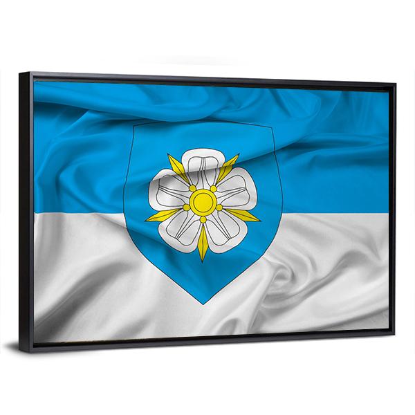 Waving Flag Of Viljandi Canvas Wall Art-3 Horizontal-Gallery Wrap-25" x 16"-Tiaracle