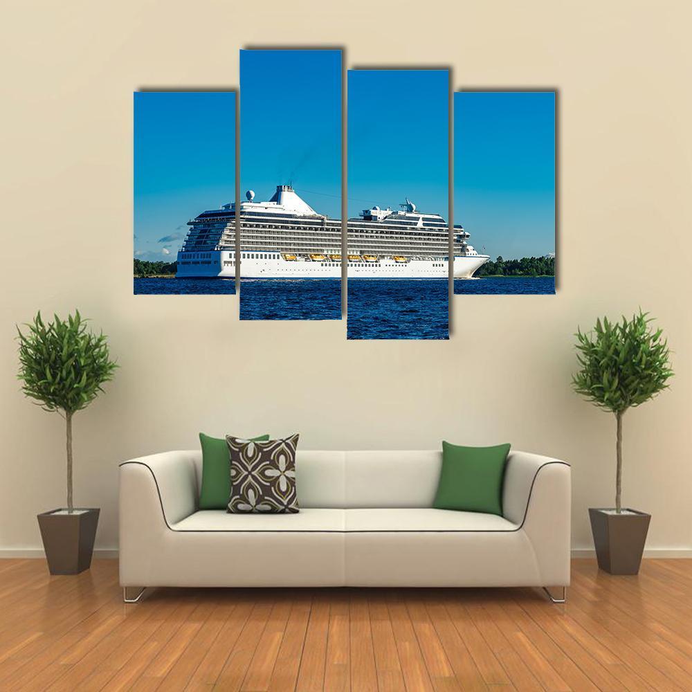 White Cruise Ship Canvas Wall Art-4 Pop-Gallery Wrap-50" x 32"-Tiaracle