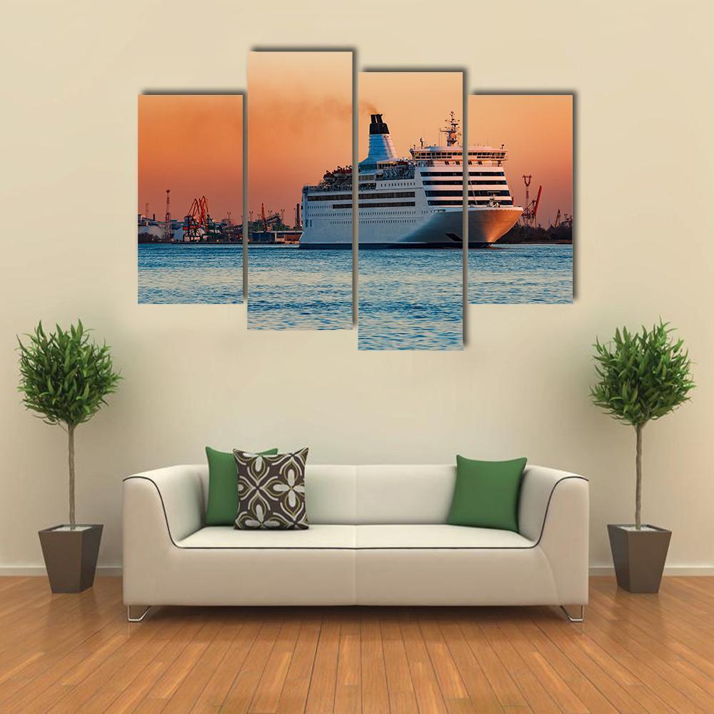 White Passenger Ship Canvas Wall Art-4 Pop-Gallery Wrap-50" x 32"-Tiaracle