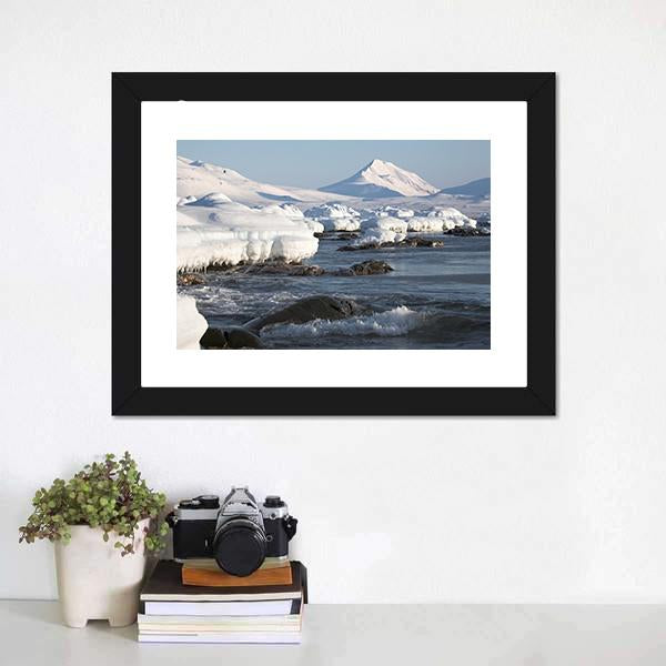 Winter Arctic Landscape Canvas Wall Art-1 Piece-Framed Print-20" x 16"-Tiaracle