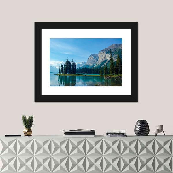 Wonderful Lake In The Mountain Canvas Wall Art-1 Piece-Framed Print-20" x 16"-Tiaracle