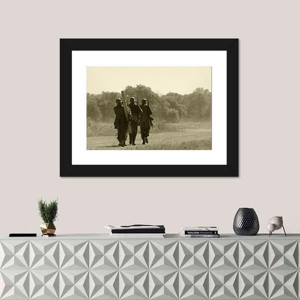 World War II Era Soldiers Canvas Wall Art-1 Piece-Framed Print-20" x 16"-Tiaracle