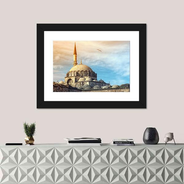 Yeni Cami Mosque In Istanbul Canvas Wall Art-1 Piece-Framed Print-20" x 16"-Tiaracle