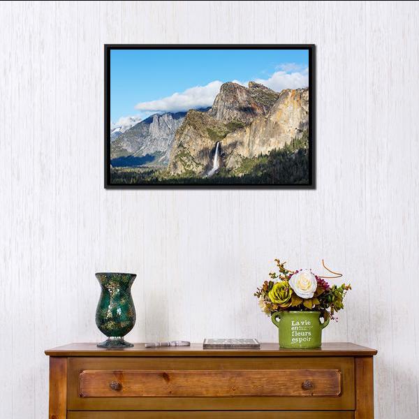 Yosemite National Park Canvas Wall Art-1 Piece-Floating Frame-24" x 16"-Tiaracle